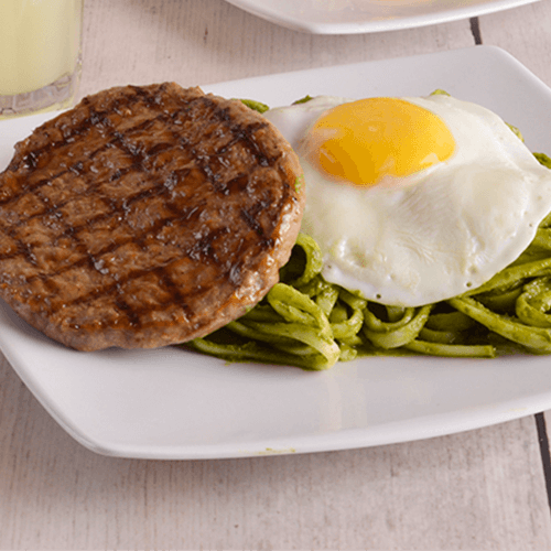 HAMBURGUESA CON TALLARINES VERDES + GASEOSA O AGUA + ENTRADA