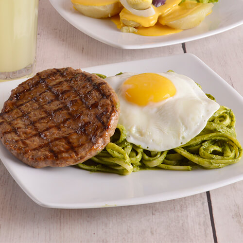 HAM BURGUESA CON TALLARINES VERDES + GASEOSA O AGUA + ENTRADA